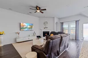 1124 Diamond Dove Dr, Little Elm, TX 75068 - Photo 9