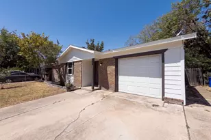 4017 Ambassador Way, Balch Springs, TX 75180 - Photo 5