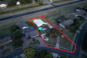 9023 Woodlawn Dr, Granbury, TX 76049 - Photo 1