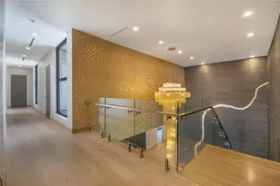 10230 Marsh Ln, Dallas, TX 75229 - Photo 17