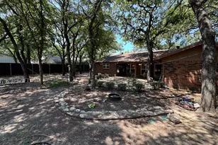 1233 Kathryn St, Hurst, TX 76053 - Photo 25