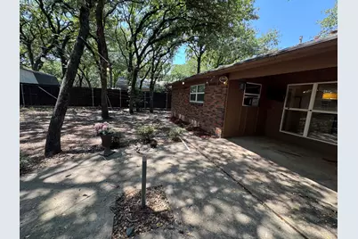1233 Kathryn Street, Hurst, TX 76053 - Photo 27