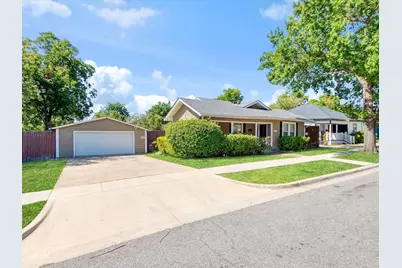 3024 Purington Avenue, Fort Worth, TX 76103 - Photo 1