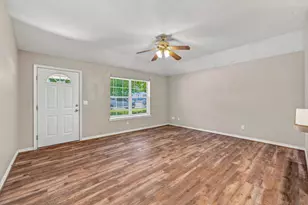 231 Bluebonnet St, Stephenville, TX 76401 - Photo 5