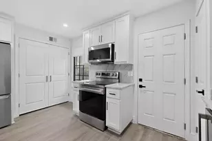 7708 Royal Ln, Dallas, TX 75230 - Photo 15
