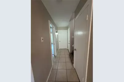 358 Valley Park Drive, Garland, TX 75043 - Photo 9