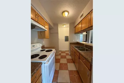 358 Valley Park Drive, Garland, TX 75043 - Photo 11