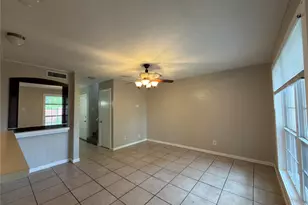358 Valley Park Dr, Garland, TX 75043 - Photo 7