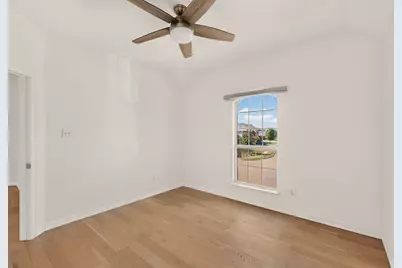 4304 Harpers Ferry Drive, Grand Prairie, TX 75052 - Photo 21