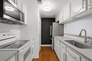 6318 Richmond Ave, Dallas, TX 75214 - Photo 7
