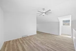 5748 Wimbleton Way, Fort Worth, TX 76133 - Photo 25