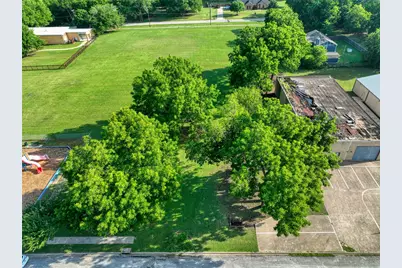 723 E Main Street, Lancaster, TX 75146 - Photo 9