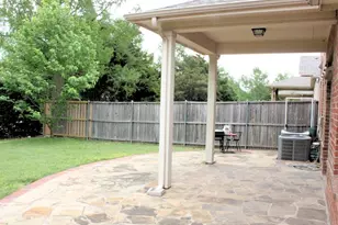 5996 Clearwater Dr, The Colony, TX 75056 - Photo 7