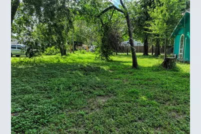 3907 Agnes Street, Dallas, TX 75210 - Photo 9