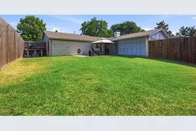 1822 Caldwell Drive, Garland, TX 75041 - Photo 29
