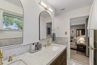 11555 Cromwell Circle, Dallas, TX 75229 - Photo 19