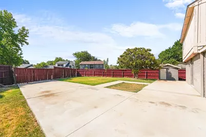7326 Boisenberry Lane, Dallas, TX 75249 - Photo 33