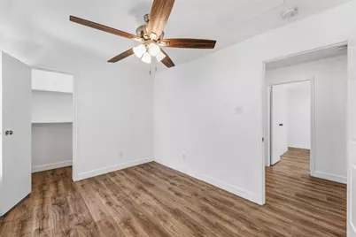 7326 Boisenberry Lane, Dallas, TX 75249 - Photo 19