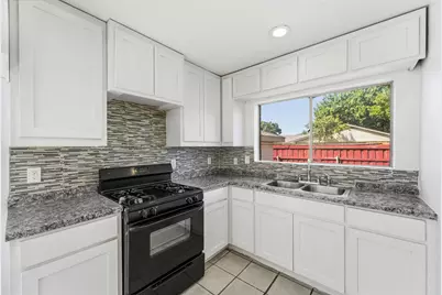 7326 Boisenberry Lane, Dallas, TX 75249 - Photo 11