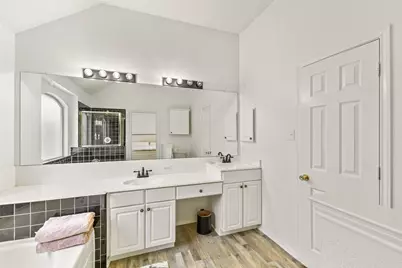 1938 Woodglen Drive, Mesquite, TX 75149 - Photo 17