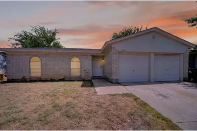 5415 Sandusky Court, Arlington, TX 76017 - Photo 1