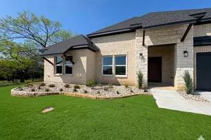 520 Roberts Run, Sherman, TX 75092 - Photo 3