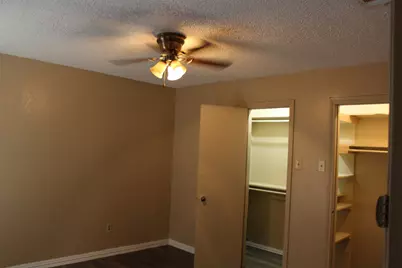 9022 Greenmound Avenue, Dallas, TX 75227 - Photo 7