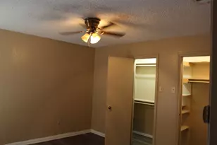 9022 Greenmound Ave, Dallas, TX 75227 - Photo 7