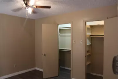 9022 Greenmound Avenue, Dallas, TX 75227 - Photo 19