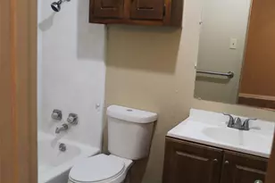9022 Greenmound Ave, Dallas, TX 75227 - Photo 13