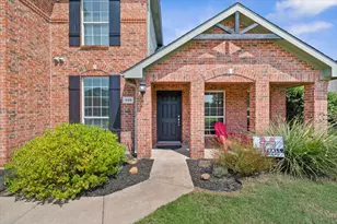 409 Springtree Rd, Lake Dallas, TX 75065 - Photo 5