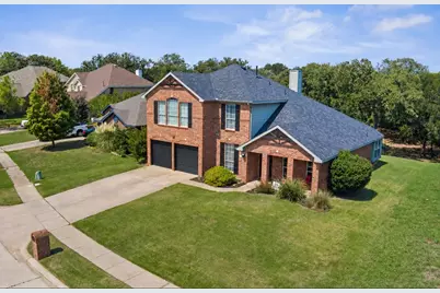 409 Springtree Road, Lake Dallas, TX 75065 - Photo 3