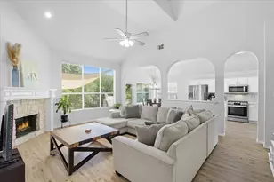 409 Springtree Rd, Lake Dallas, TX 75065 - Photo 11