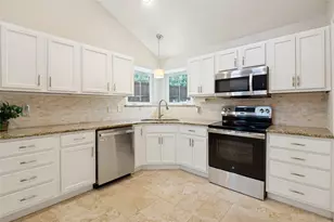 2702 Duval Dr, Dallas, TX 75211 - Photo 9