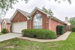 2103 Amherst Dr, Lewisville, TX 75067 - Photo 3