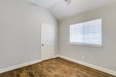 2103 Amherst Drive, Lewisville, TX 75067 - Photo 13