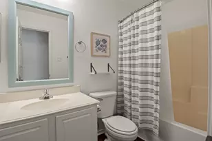 8570 Bearden Ln, Dallas, TX 75227 - Photo 21