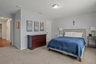 8570 Bearden Ln, Dallas, TX 75227 - Photo 15