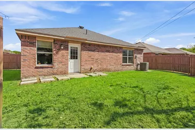 8570 Bearden Lane, Dallas, TX 75227 - Photo 27