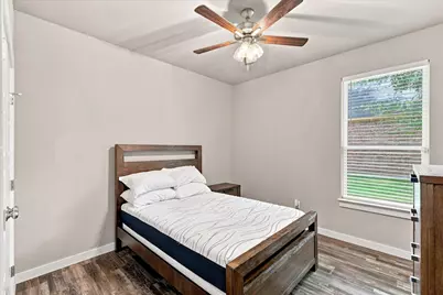 1001 Oak Valley Road, Burleson, TX 76028 - Photo 21