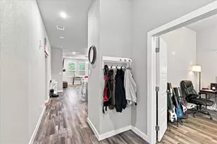 1001 Oak Valley Rd, Burleson, TX 76028 - Photo 27
