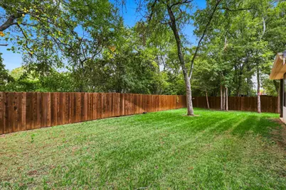 1001 Oak Valley Road, Burleson, TX 76028 - Photo 33