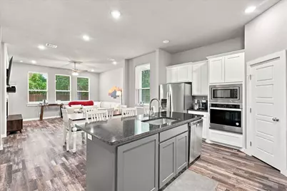 1001 Oak Valley Road, Burleson, TX 76028 - Photo 11