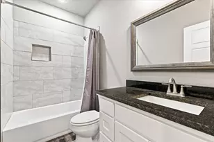 1001 Oak Valley Rd, Burleson, TX 76028 - Photo 23