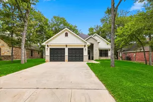 1001 Oak Valley Rd, Burleson, TX 76028 - Photo 37