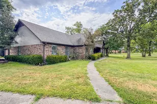 204 Briarwood St, Sulphur Springs, TX 75482 - Photo 37