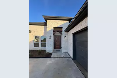 509 Roberts Run, Sherman, TX 75092 - Photo 1