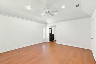 8721 Flint Falls Dr, Dallas, TX 75243 - Photo 17