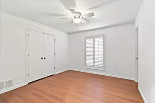 8721 Flint Falls Dr, Dallas, TX 75243 - Photo 25