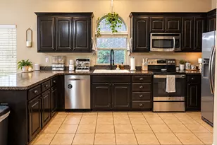 532 Vidalia Ct, Fort Worth, TX 76052 - Photo 5